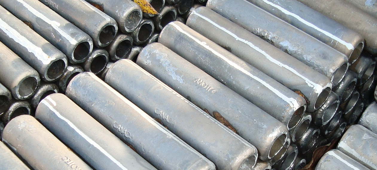 Many small tubular anodes, ready for use